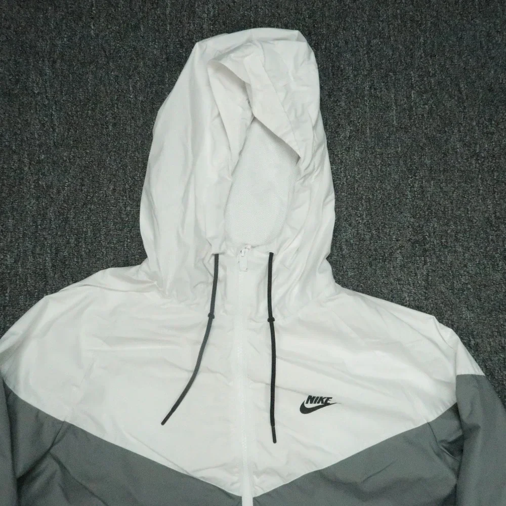 Nike Jacket Mens Large Gray White Windrunner Hooded Full‎ Zip Pockets Mesh Lined